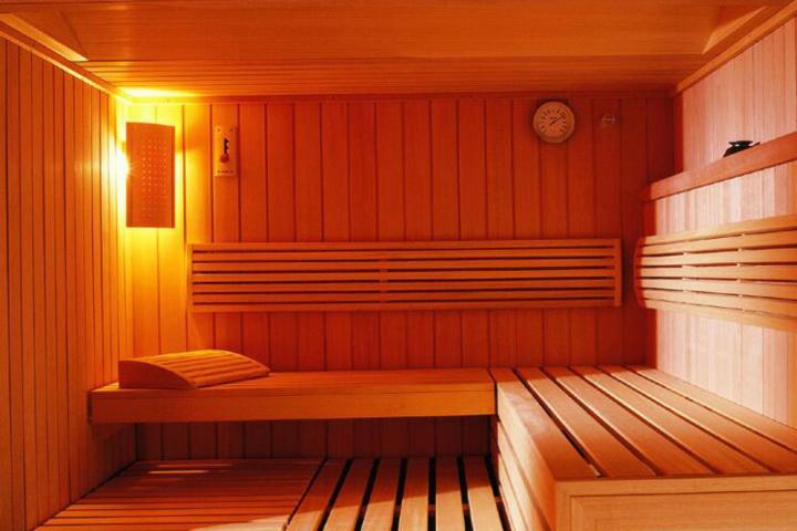 Aparthotel Kroesbacher Fulpmes Exterior foto