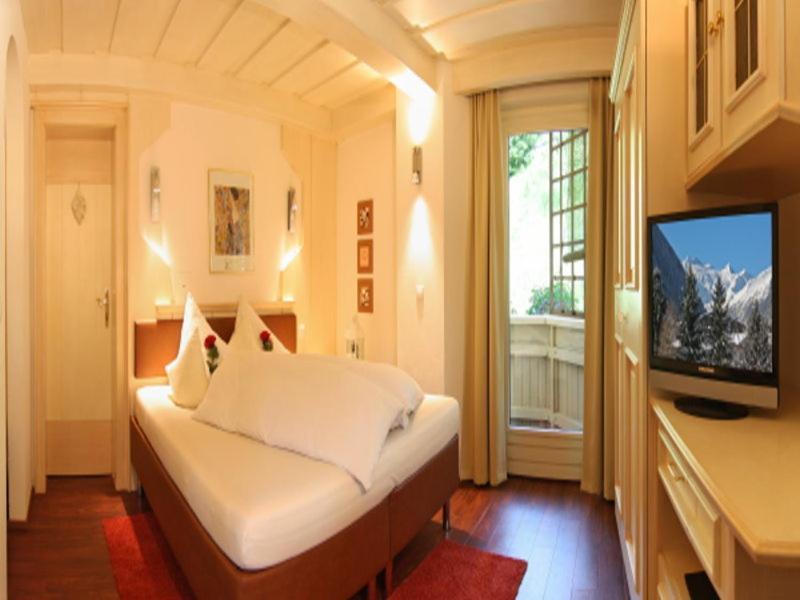 Aparthotel Kroesbacher Fulpmes Cameră foto